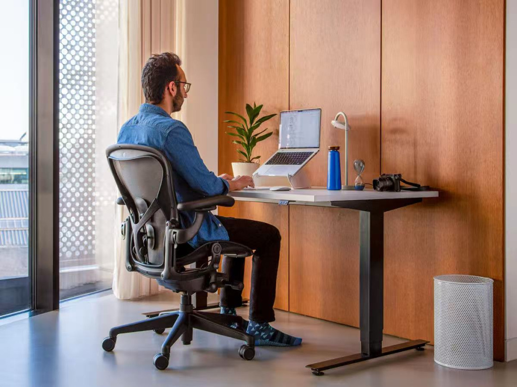 Herman Miller Aeron