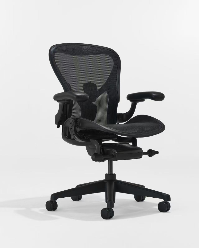 Aeron Remastered Black Onyx Aeron Remastered Black Onyx