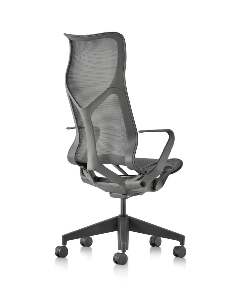 Кресло Herman Miller Cosm, высокая спинка, цвет Carbon, нерегулируемые подлокотники