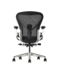 Кресло Herman Miller Aeron Black Onyx / Polished Aluminum, размер A