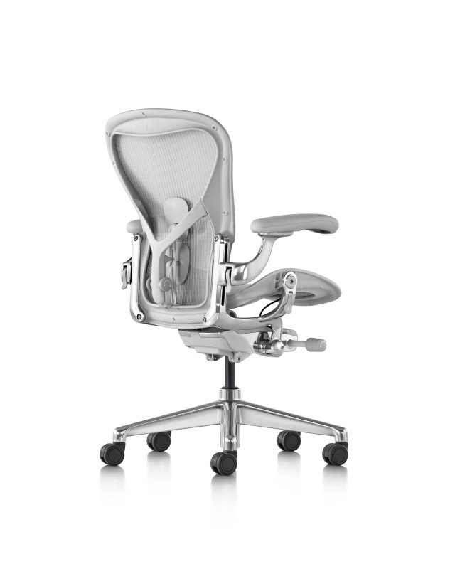 Кресло Herman Miller Aeron Mineral / Polished Aluminum, размер B