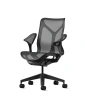 Кресло Herman Miller Cosm, средняя спинка, цвет Graphite, подлокотники «лепестки» (Leaf)
